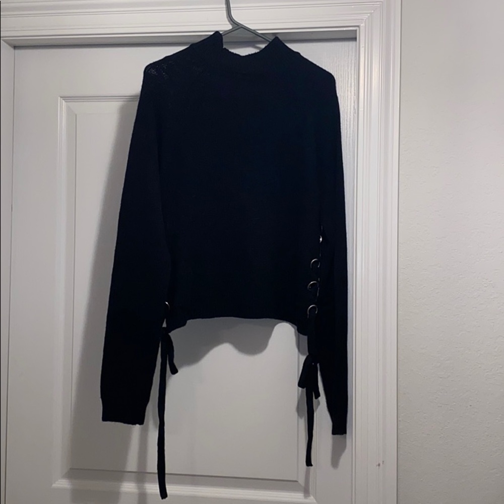 True Craft XL Cropped High Neck Sweater